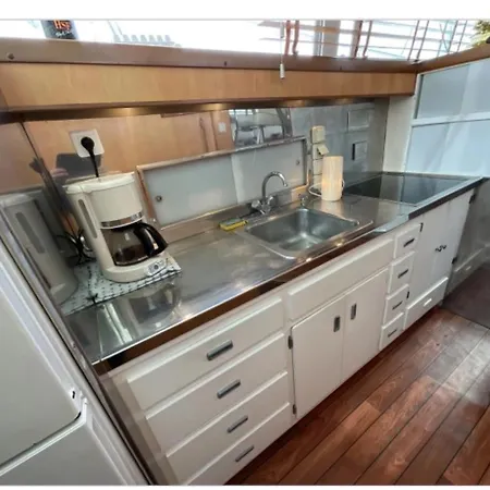 Entire Boat Center Port Of Cap Agde