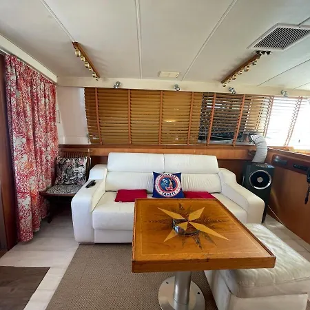 Holiday home Entire Boat Center Port Of Cap Agde